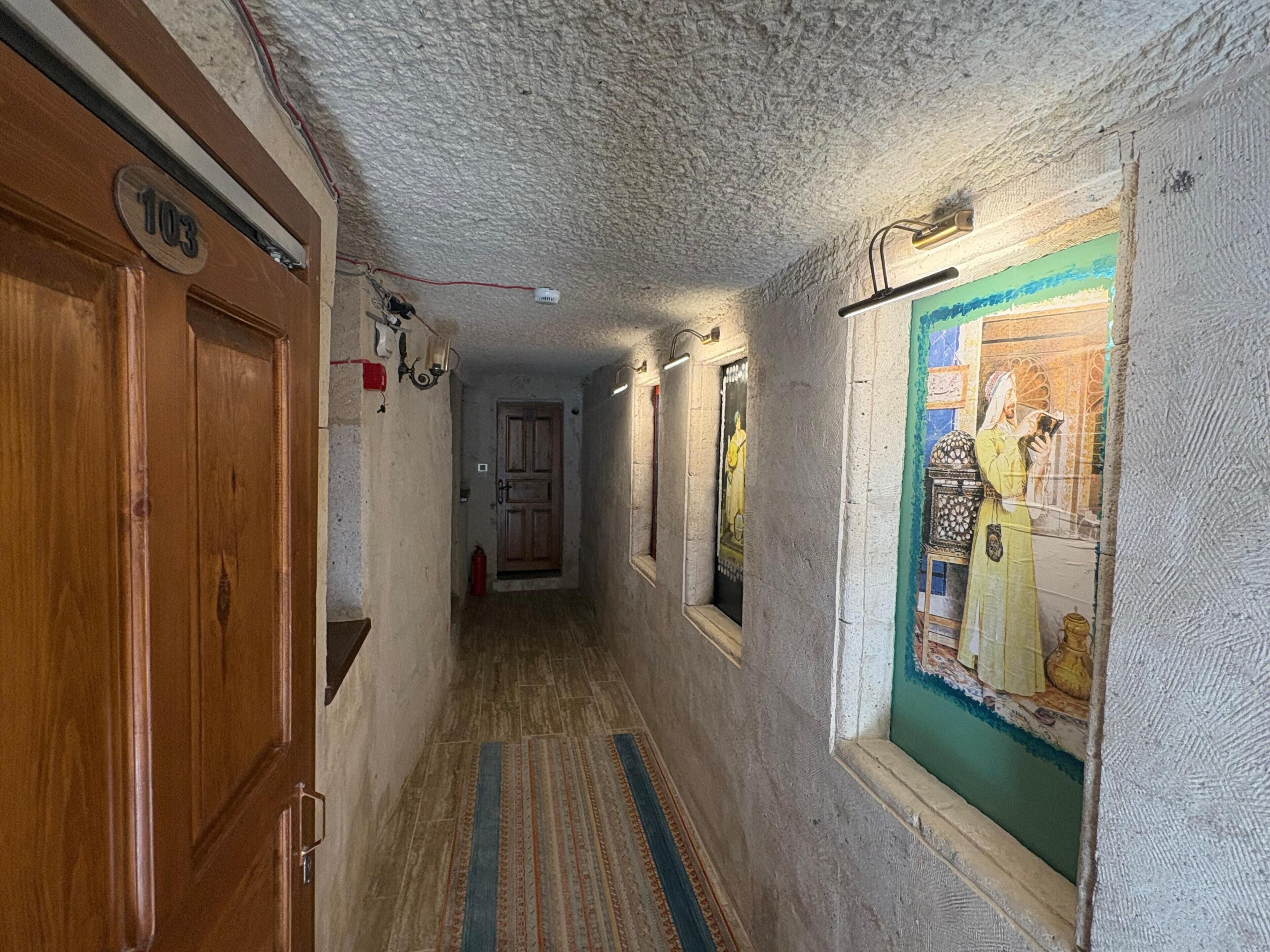 Photo - Ekoton Cave Hotel