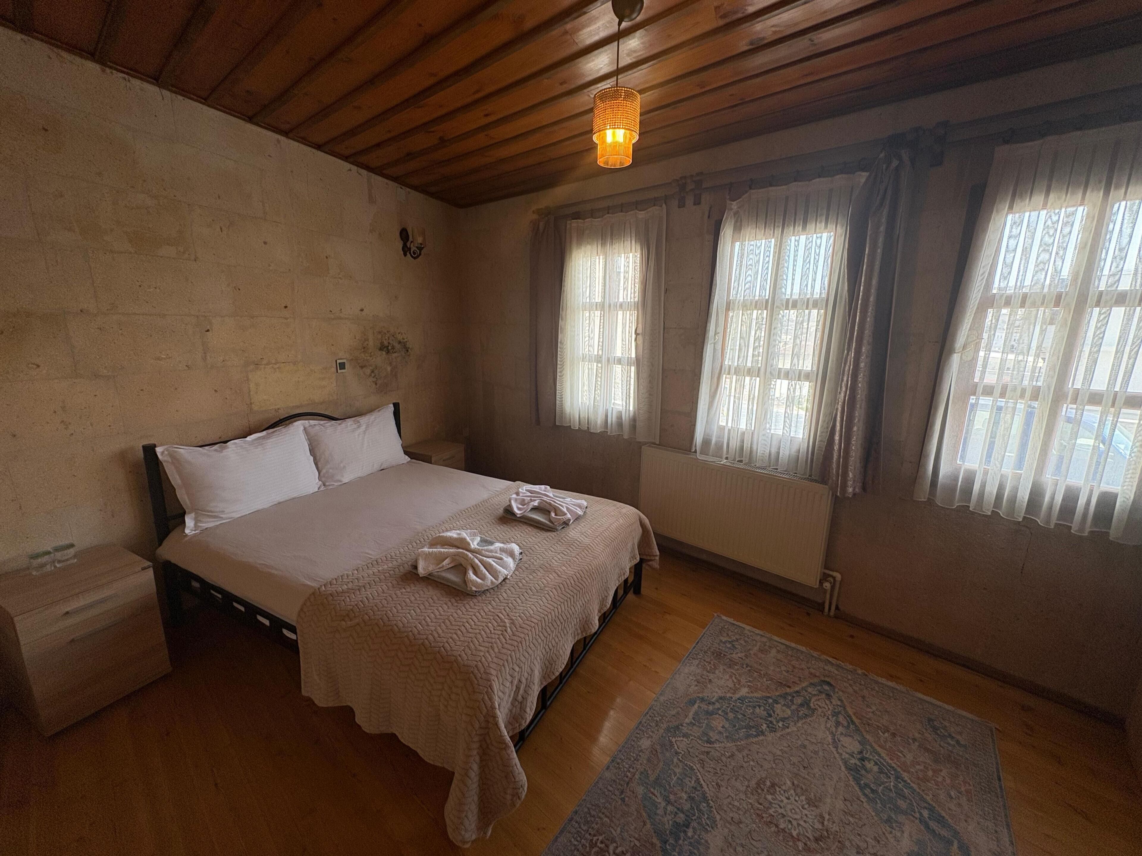 Standard Single Room, Courtyard View