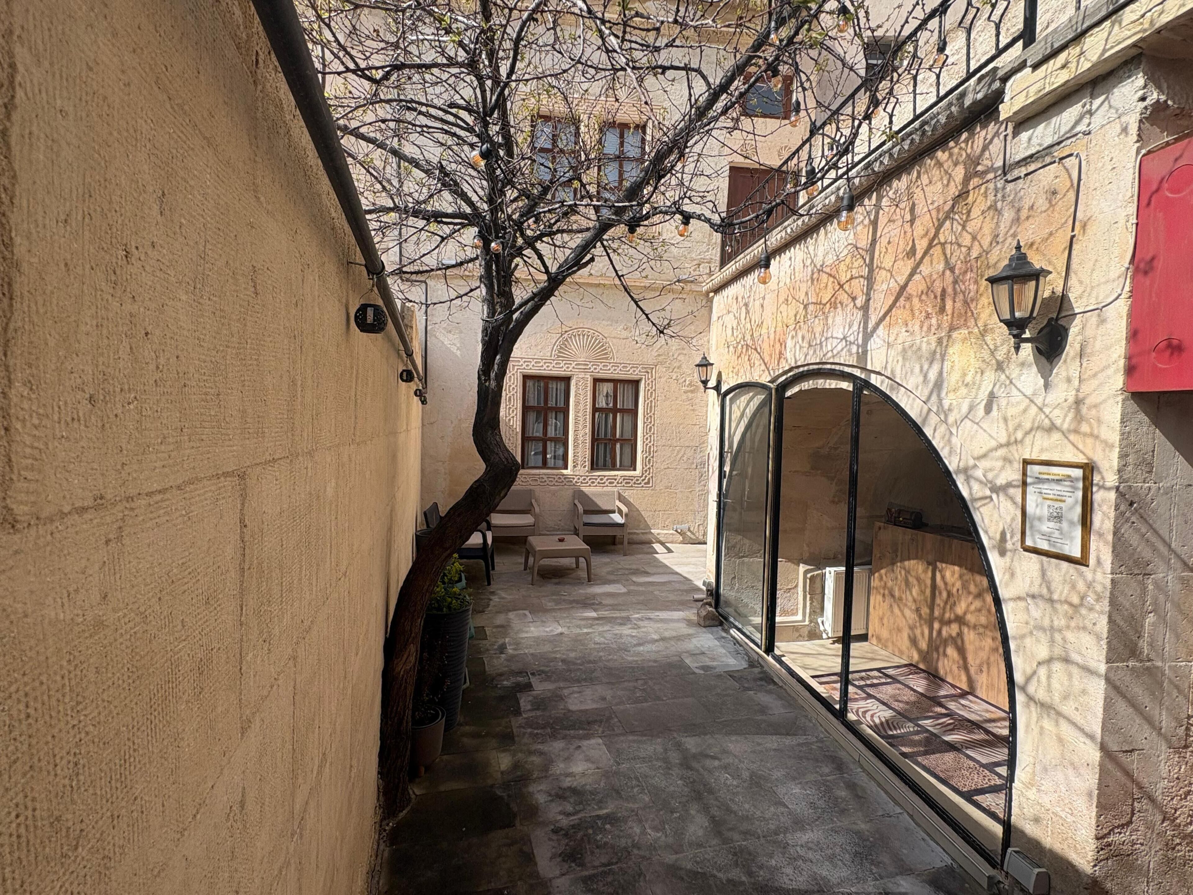 Photo - Ekoton Cave Hotel