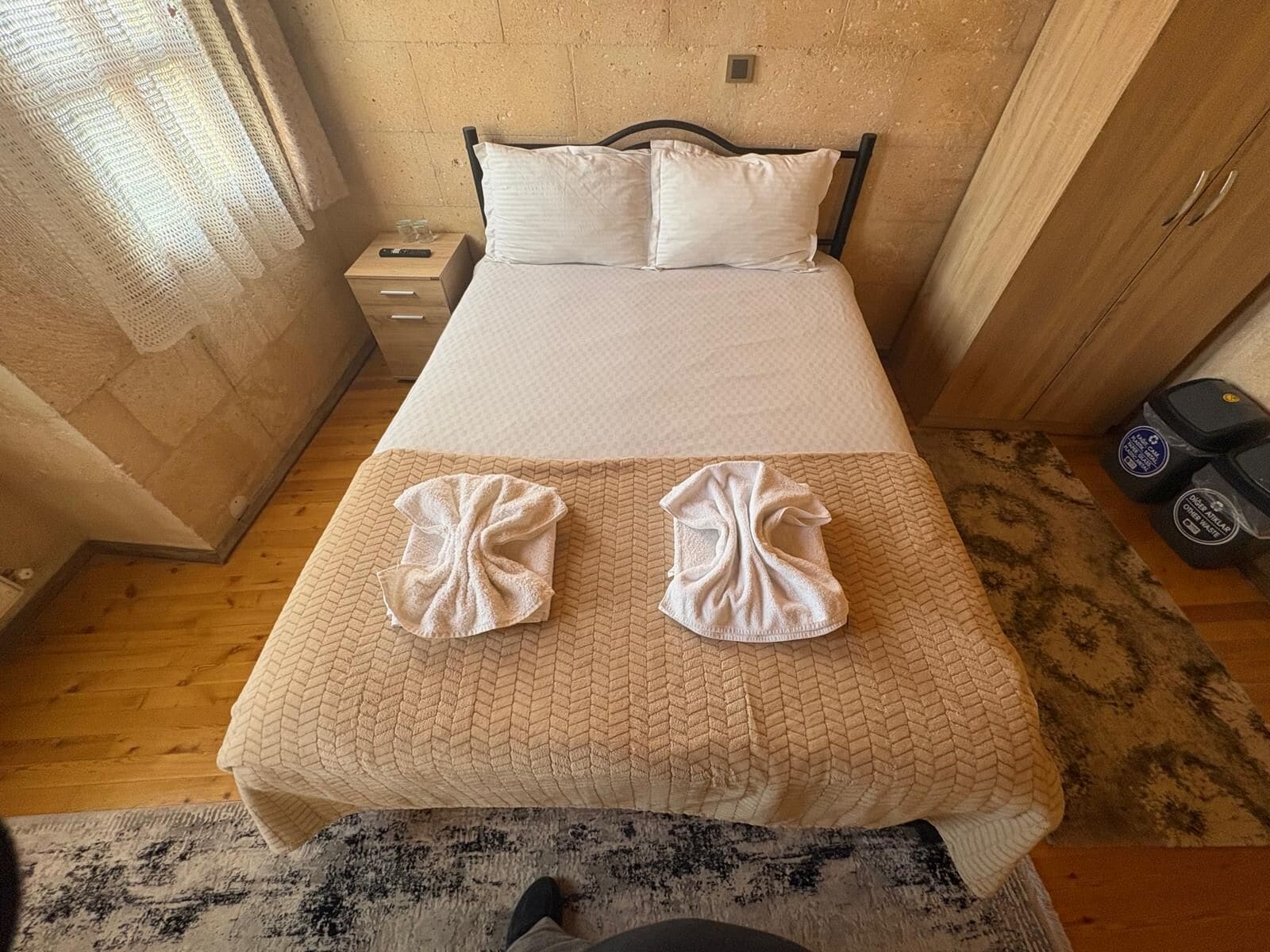 Double Room | Premium bedding, free WiFi, bed sheets