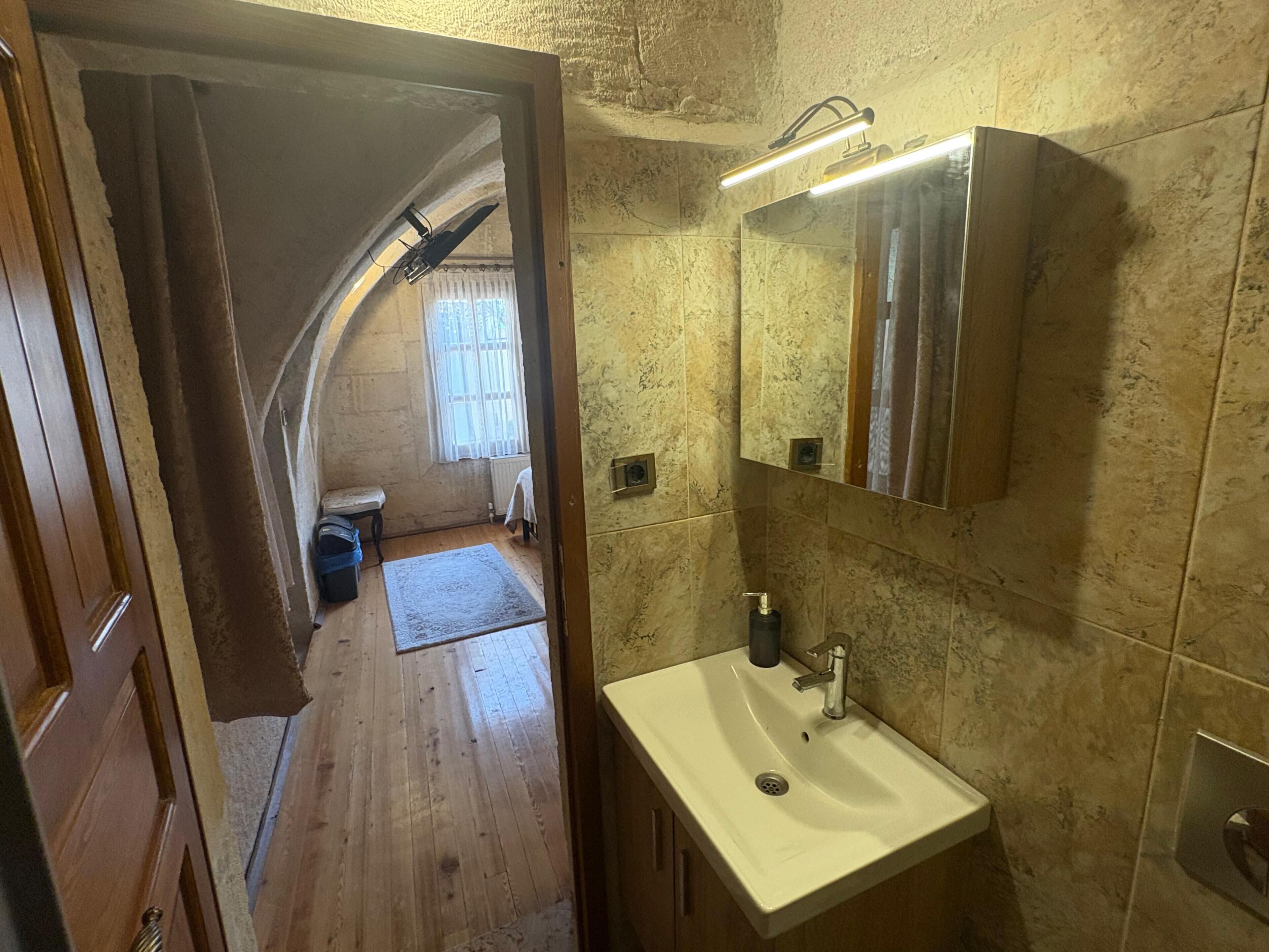 Photo - Ekoton Cave Hotel