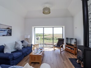Cottage | Living area - West Burton Hemmel (Bamburgh)