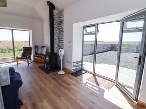 Cottage | Living area - West Burton Hemmel (Bamburgh)