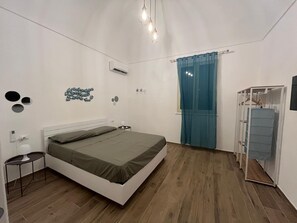 2 bedrooms, travel crib, WiFi, bed sheets - Detached house 5 minutes walk from the sea (Tonnara di Bonagia)