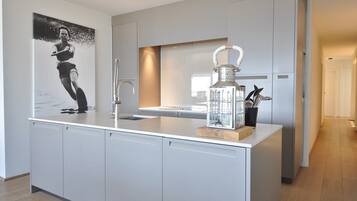 Apartment | Private kitchen | High chair