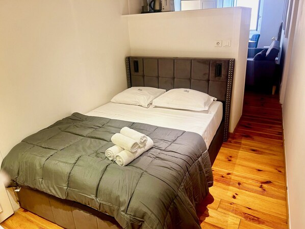 1 bedroom, iron/ironing board, free WiFi, bed sheets