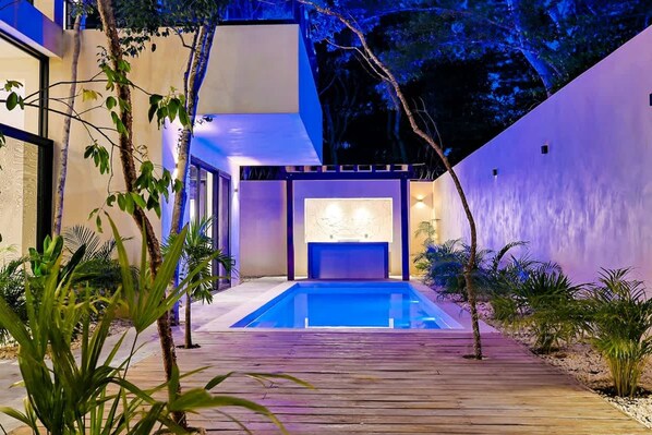Villa, Smoking