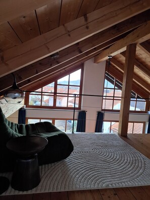 Interior - Apartment Loft Bergpanorama 1 near Chiemsee in Chiemgau (Raubling)