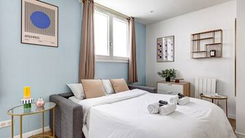 Studio Superior, Bebas Asap Rokok, microwave | Meja kerja, ruang kerja ramah laptop, dan Wi-Fi gratis