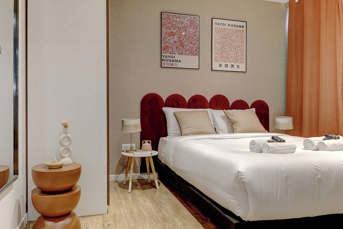 Apartment, Non Smoking, Kitchen | 2 bedrooms, desk, laptop workspace, free WiFi