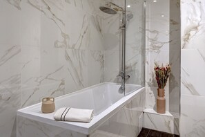 Family Loft, Non Smoking | Bathroom - MAISON VILLETTE  (Paris)