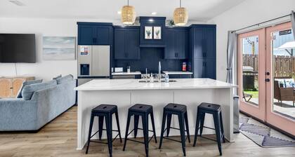 Private Pool & Game Room • Sleeps 15 • Near 30A, Beach Access & Pier Park