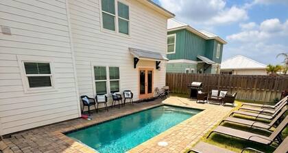 Private Pool & Game Room • Sleeps 15 • Near 30A, Beach Access & Pier Park