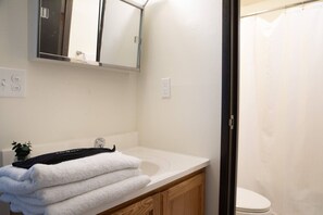 Haartrockner, Handtücher