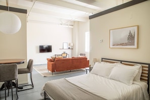 1 chambre, fer et planche à repasser, Wi-Fi gratuit, draps fournis