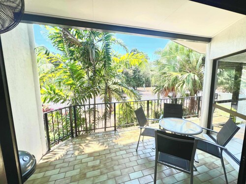 Kirrama 4 ~ Family Beachside Escape