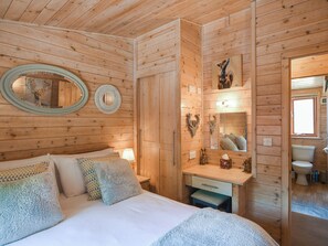 3 chambres, Wi-Fi gratuit, draps fournis