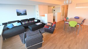 Leilighet | Oppholdsområde