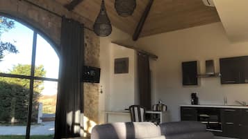 Appartement, non-fumeur, vue sur la piscine | Intérieur