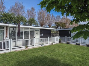 Exterior - 99 Cherry Park (Skegness)