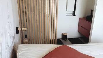 3 chambres, fer et planche à repasser, lit parapluie, Wi-Fi gratuit
