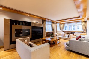 Lyxlägenhet - privat badrum (Three Bedroom ) | Vardagsrum