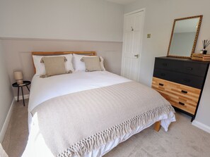 2 bedrooms, individually decorated, individually furnished, free WiFi - Middle Cottage (Louth)
