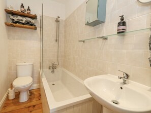 Shower - The Nook (Weymouth)