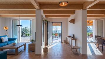 8 habitaciones