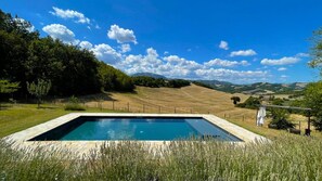 House | 6 bedrooms