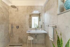 Villa, Smoking | 4 bedrooms - Villa Montefalcone 8 by Marche Holiday Villas (Acqualagna)