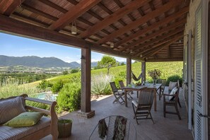 Room - Casa Vita 8 by Marche Holiday Villas (Matelica)