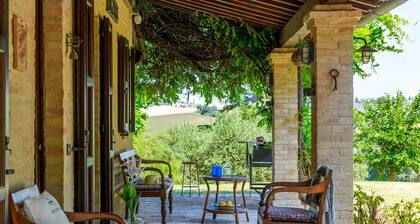 La Girolima 6 2 by Marche Holiday Villas