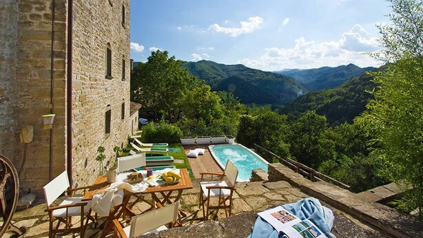 Villa, Smoking - Casa del Mandorlo 6 2 by Marche Holiday Villas (Mercatello sul Metauro)