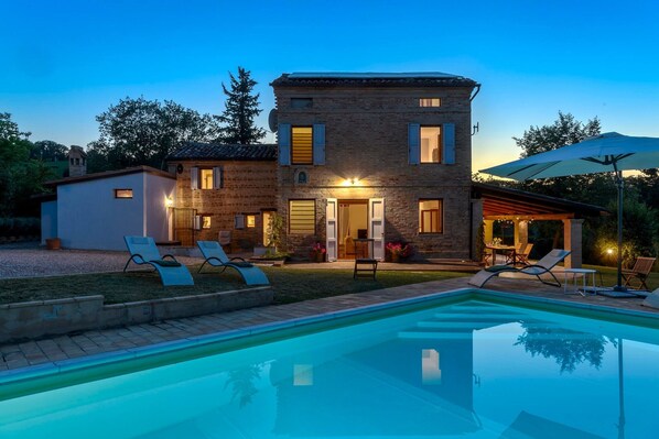 Villa