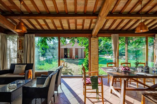 Villa Emilianna 12 2 by Marche Holiday Villas