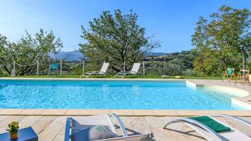 Villa, Smoking | 4 bedrooms