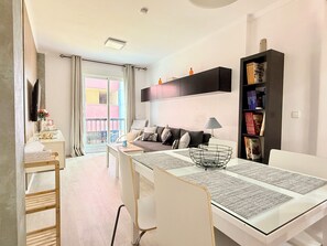 Living area - Modern Apartment Steps to the Beach (Fuengirola)