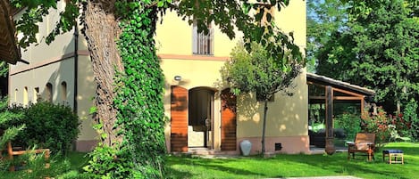 Villa, Smoking | 4 bedrooms