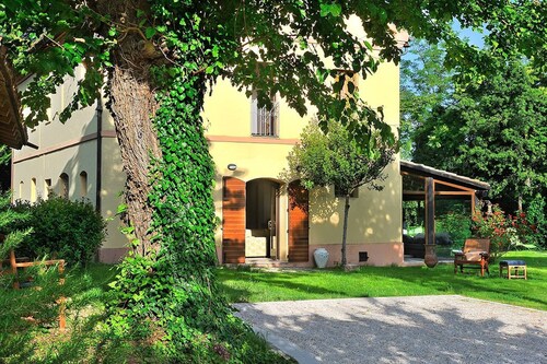 Luce tra i Faggi 8 by Marche Holiday Villas