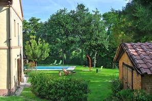 Villa, Smoking