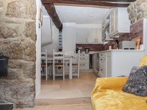 Interior - Ash Cottage (Newton Abbot)