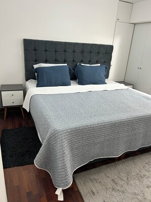 3 Schlafzimmer, Bügeleisen/Bügelbrett, WLAN