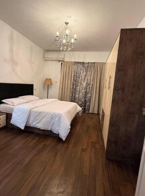 3 chambres, Wi-Fi, draps fournis