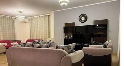 Apartment 3 rooms inside Cais Compound