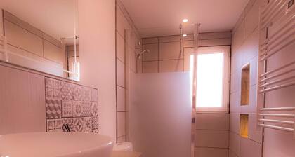 Beautiful, sunny apartment in St. Pierre-la-Mer