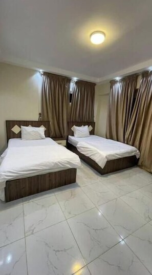 3 chambres, Wi-Fi, draps fournis