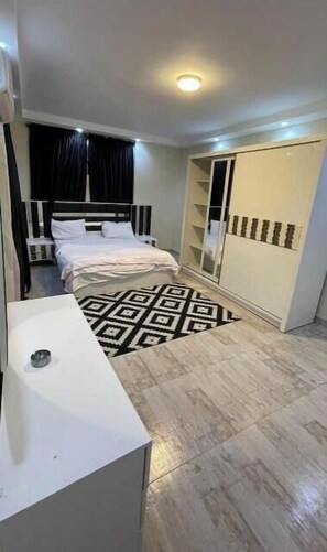 3 bedrooms, WiFi, bed sheets