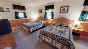 2 bedrooms, internet - Rough Cut Lodge - Spruce Cabin (Gaines)
