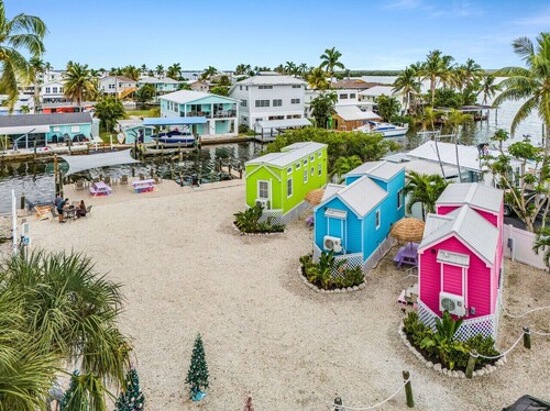 Matlacha Tiny Village - Flamingo